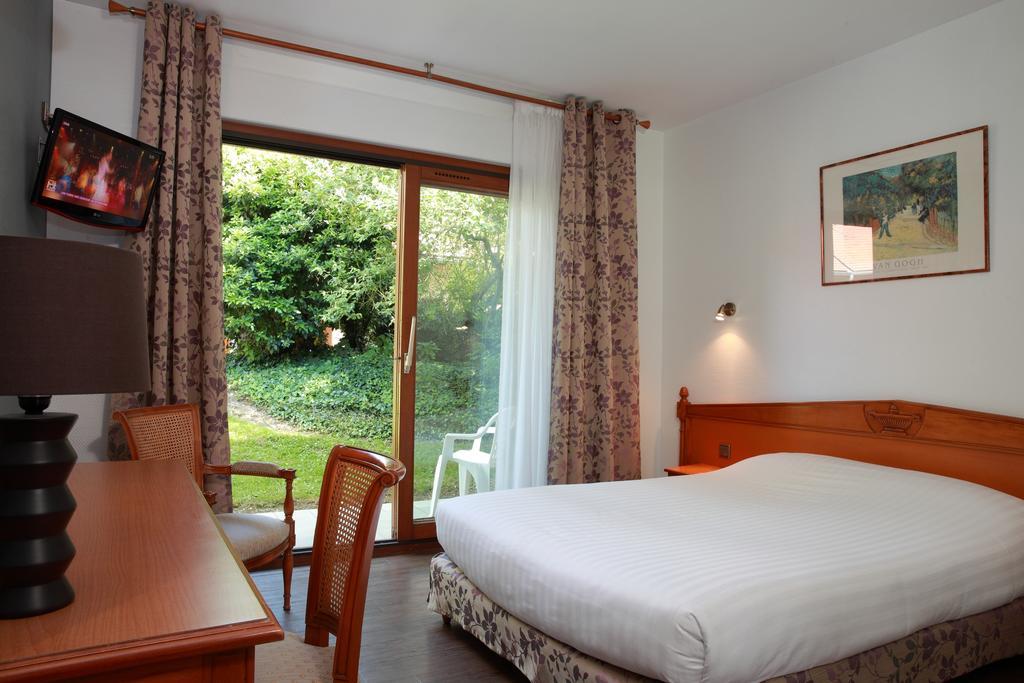 Sure Hotel By Best Western Saint-Quentin Ouest Holnon Bagian luar foto