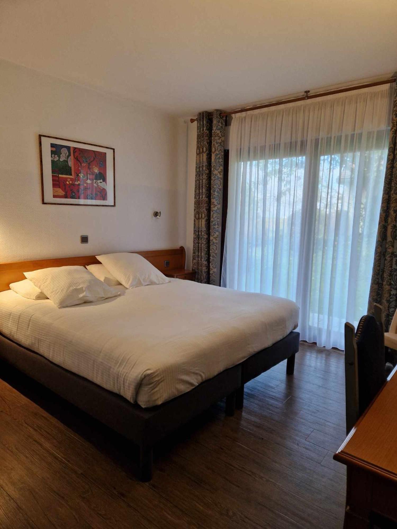 Sure Hotel By Best Western Saint-Quentin Ouest Holnon Bagian luar foto