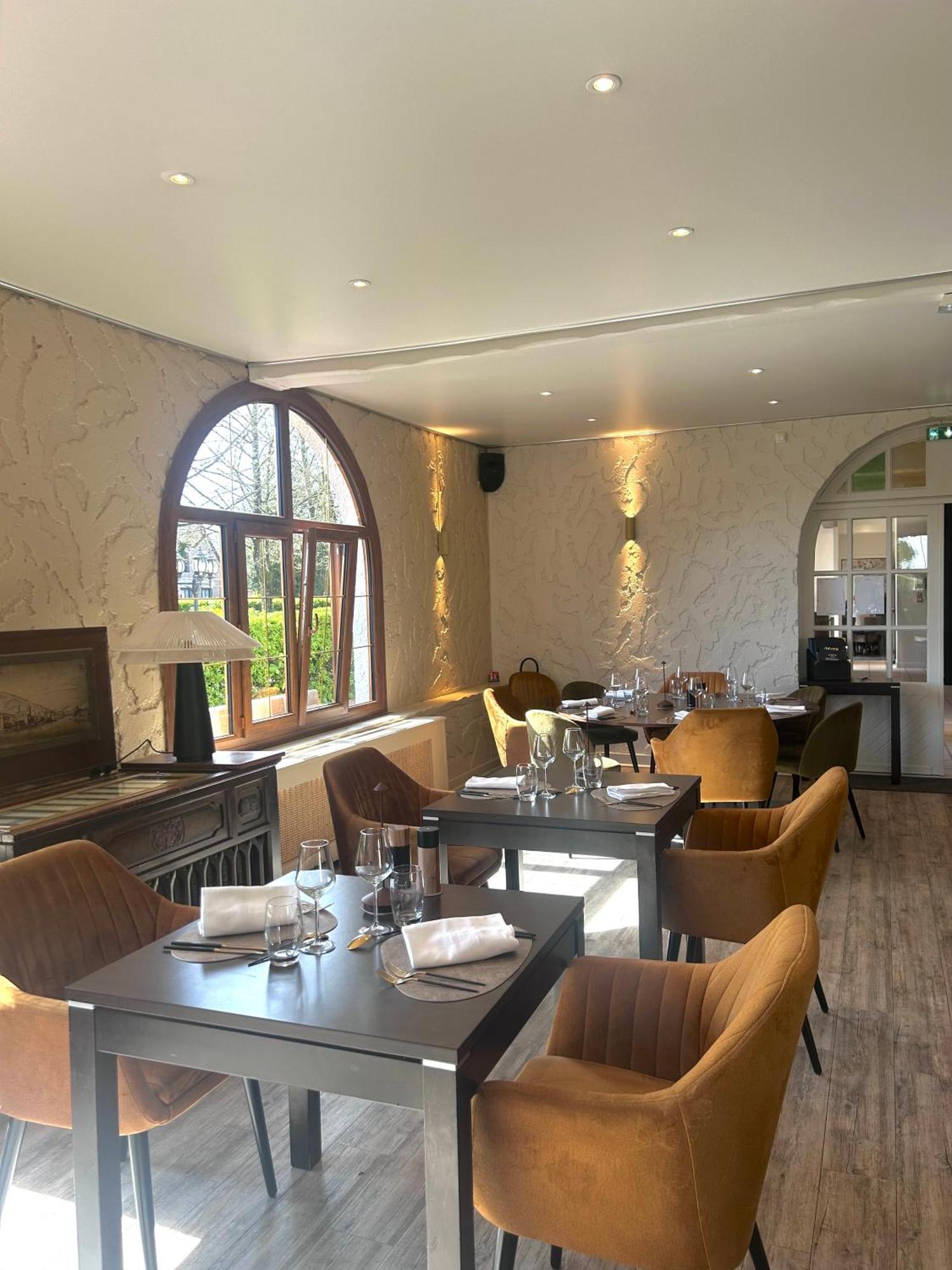 Sure Hotel By Best Western Saint-Quentin Ouest Holnon Bagian luar foto