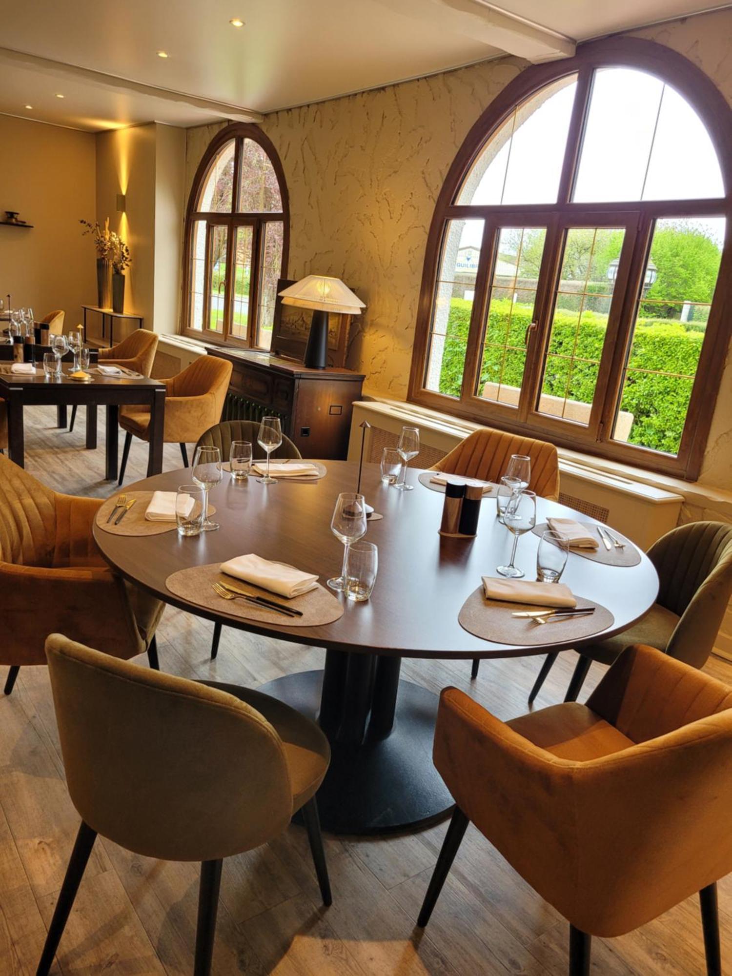 Sure Hotel By Best Western Saint-Quentin Ouest Holnon Bagian luar foto