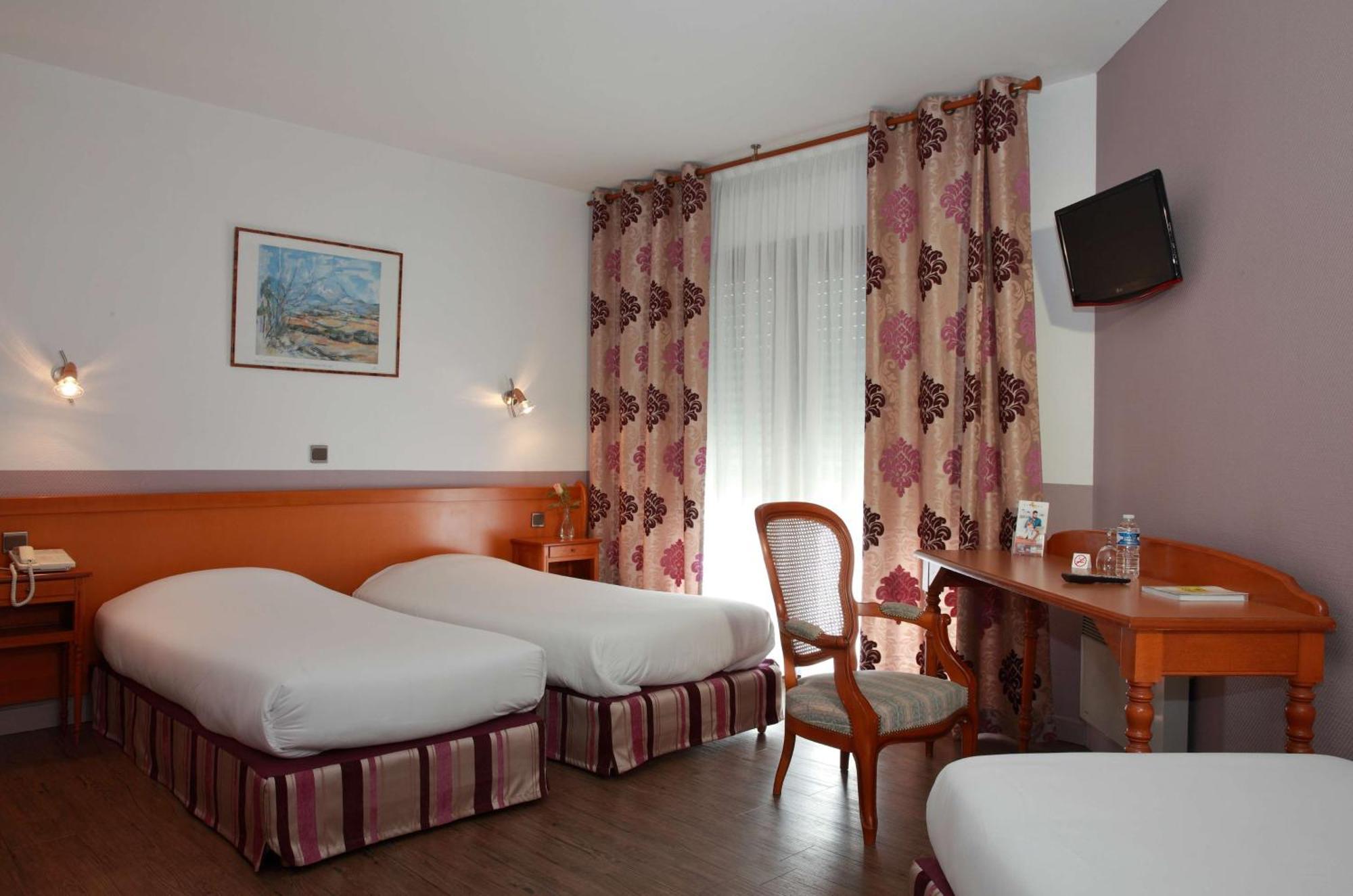 Sure Hotel By Best Western Saint-Quentin Ouest Holnon Bagian luar foto